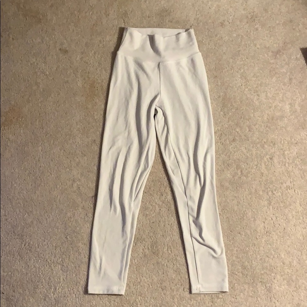 P’tula Mayra Plush Legging - Polar White.